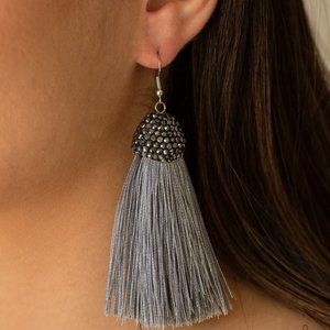 NWT Razzle Riot silver fringe fishhook back earrings